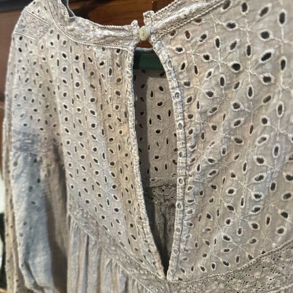 Oli & Hali top - Picture 9 of 15